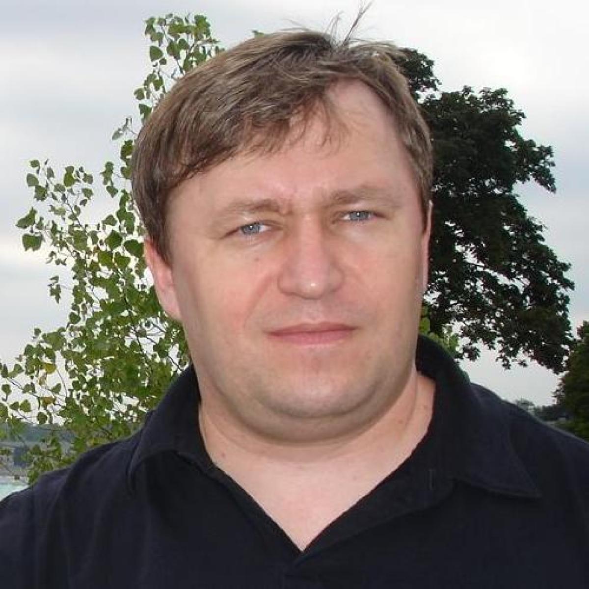Artur Czumaj Artur Czumaj